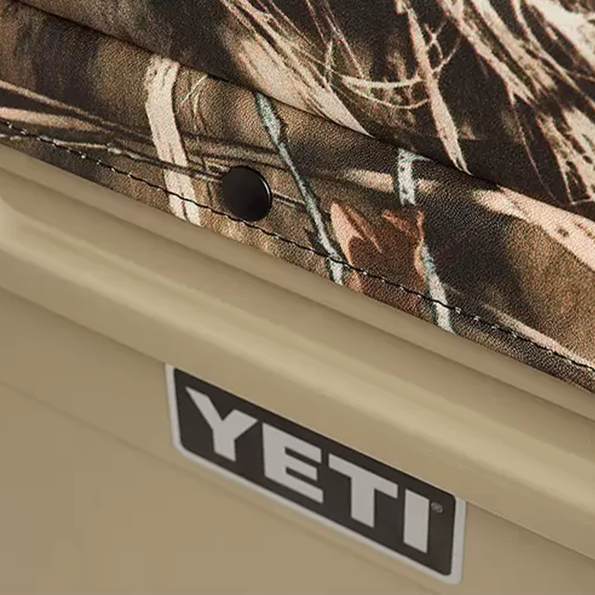 Camo Yeti Tundra Hard Cooler Seat Cushion In Camo Max 4 Tundra Accessories | RPHQMO-209